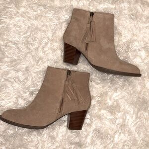 Vionic Suede Madeline Ankle Boots